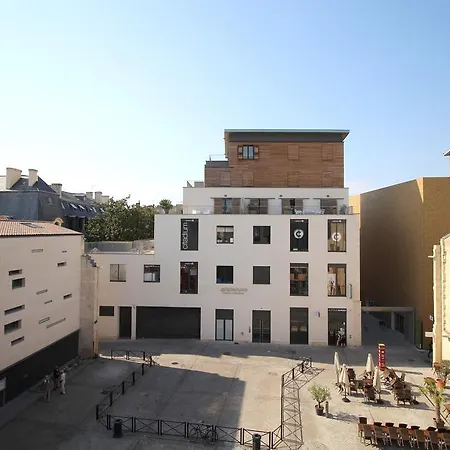 Hypercentre - Le Saint Projet アパート *